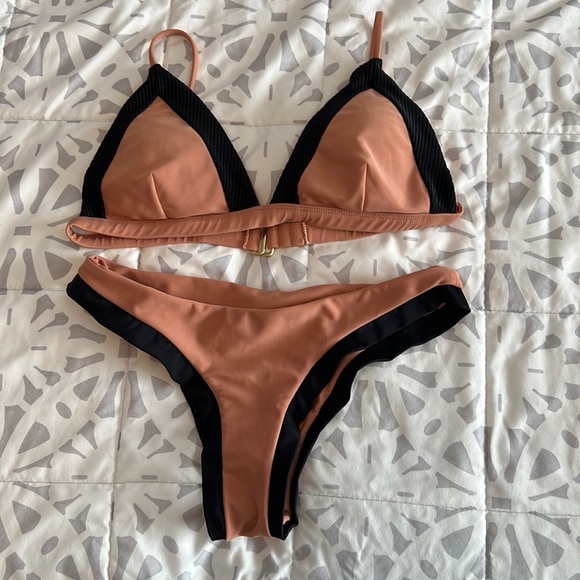 ISSA DE' MAR - Coco Bottom and triangle top - Picture 5 of 9